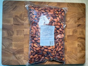 Вяленое мясо: Миндаль 