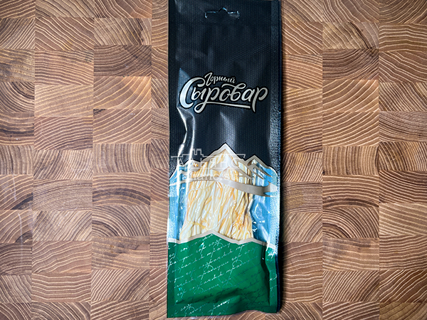 Сыр 60 гр ГОРНЫЙ СЫРОВАР (Паутинка копчёная) в Давыдово