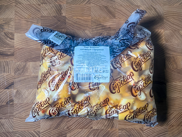 Сыр 1 кг ГОРНЫЙ СЫРОВАР (Бочонок копчёный с паприкой) в Давыдово