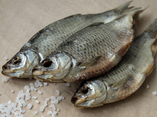 Арахис в глазури со вкусом чили: Вобла астраханская ГОСТ с икрой