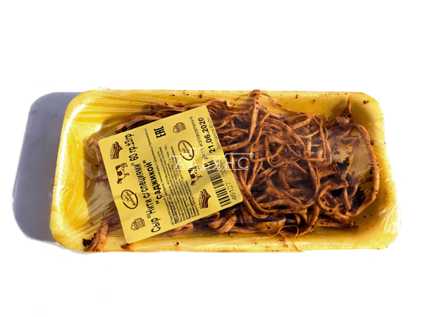 Сыр чечил некопченый "с аджикой" в лотке в Давыдово